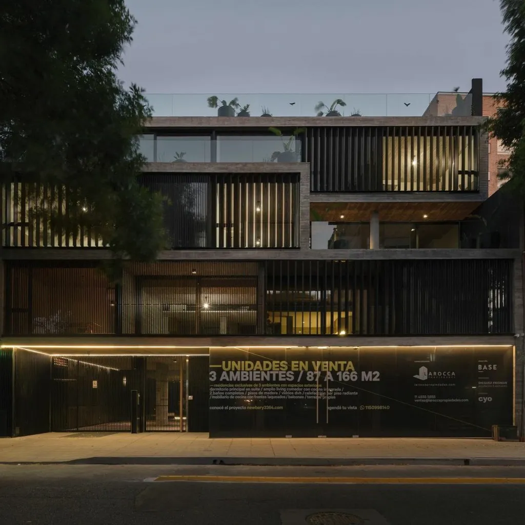 Obra en edificio - fachada vidriada 12