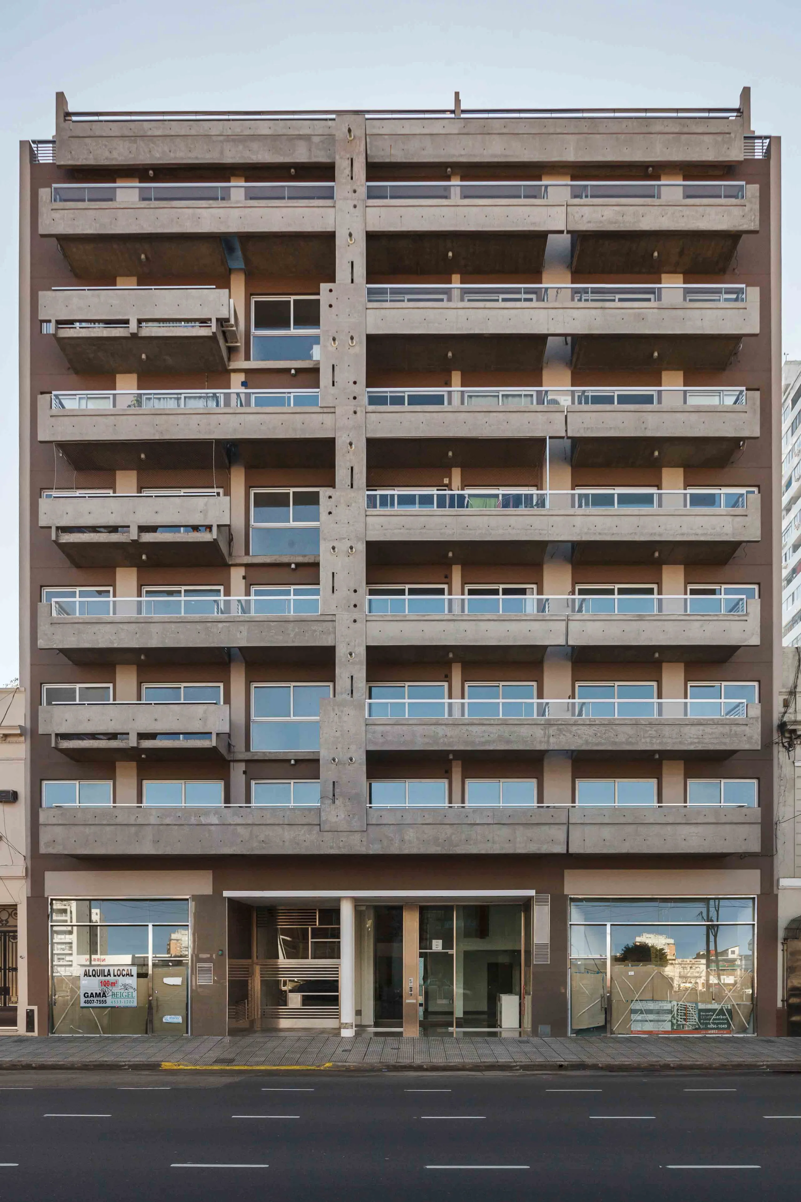 Obra en edificio - fachada vidriada 13